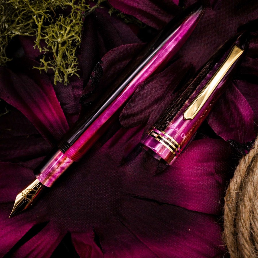 Fountain Pens * | Tibaldi Bonania Zany Brown & Pink Fountain Pen